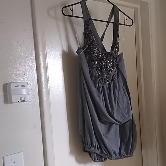 lilly lou Dresses & Skirts - Lilly Lou grey dress size medium. lilly lou Dresses & Skirts - Lilly Lou grey dress size medium.